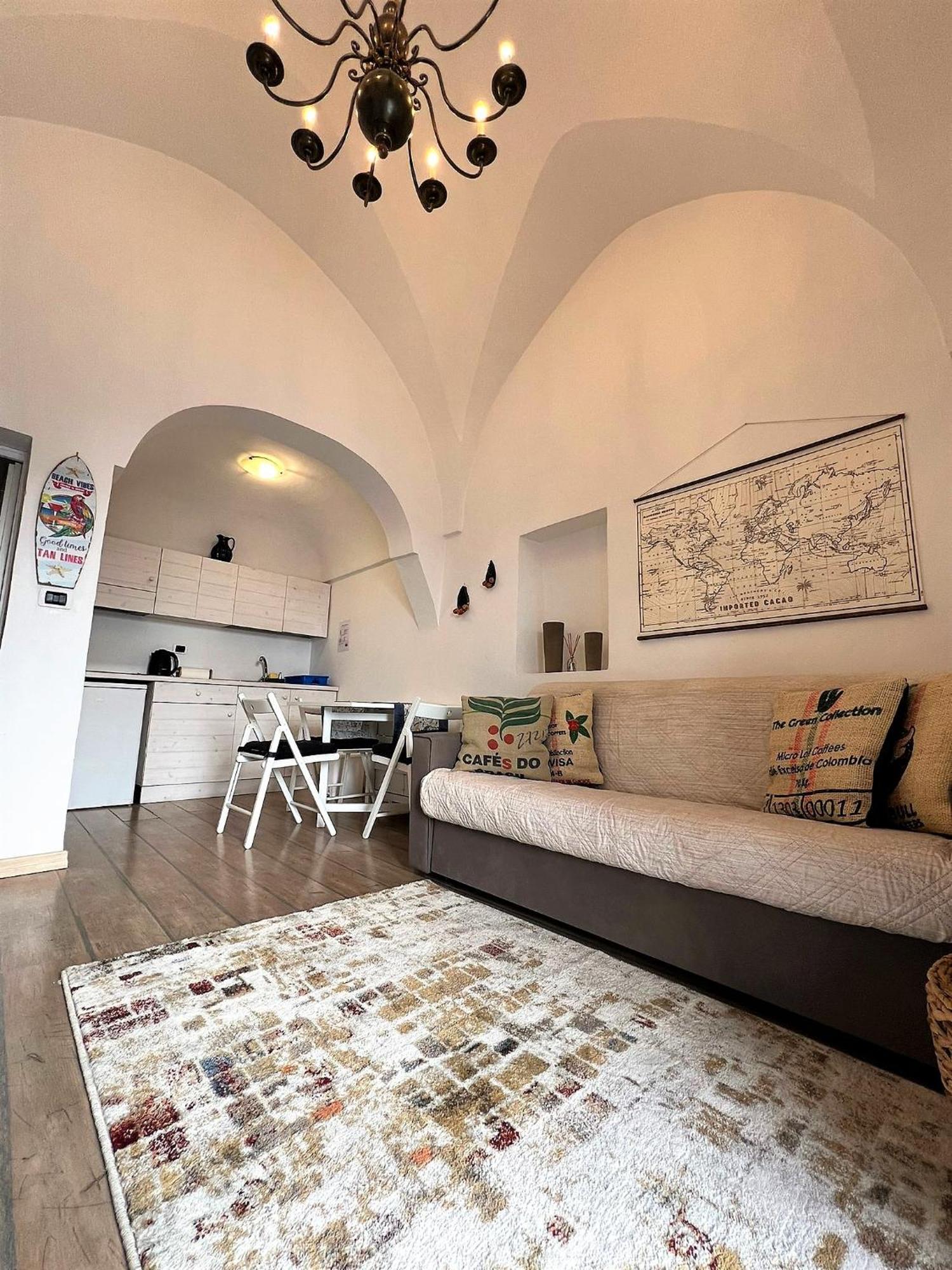 Ferienwohnung Cozy House In Ostuni With Panoramic Terraces Exterior foto